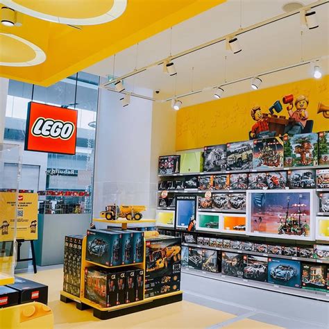 lego store highpoint